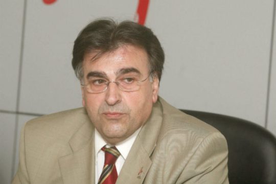 Τα ΜΜΕ είναι ξέφραγο αμπέλι;