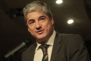 Συνεχίζεται η αντιπαράθεση