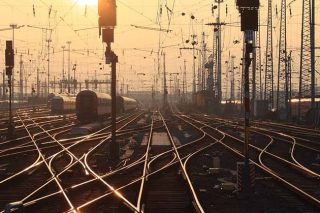 «PLASA»: οι ράγες της ασφάλειας