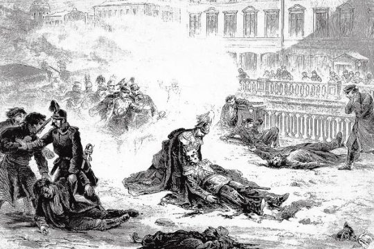 Στα λευκά κελιά του τσάρου