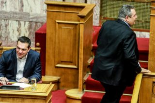 Ηπιοι τόνοι πλην… Καμμένου