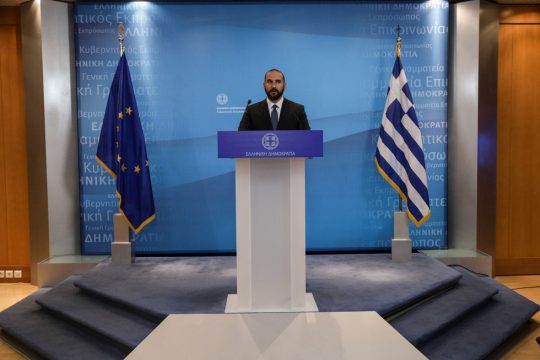 Ανασχηματισμός με… νόημα