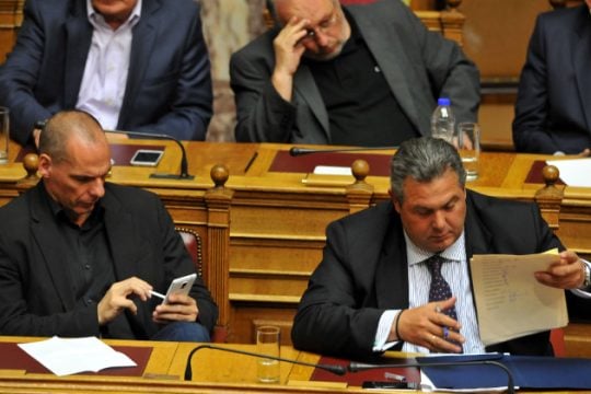 Κόντρα Βαρουφάκη – Καμμένου για δραχμή και… Σόιμπλε