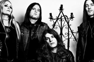 Γιατί το Dopethrone των Electric Wizard παραμένει… βαρύ και ασήκωτο