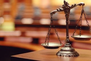 Διαφωνία δικαστών και αστυνομικών για τα όρια των αρμοδιοτήτων