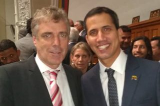 O Μαδούρο απελαύνει τον Γερμανό πρέσβη
