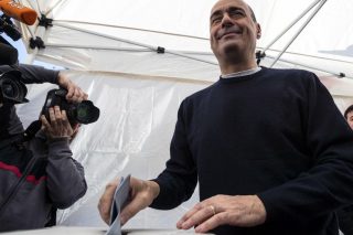 Θρίαμβος Τζινγκαρέτι με στροφή προς τα αριστερά