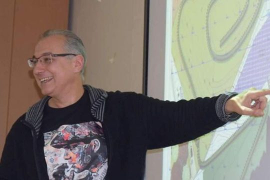 «Τα αδιόρατα νήματα της τύχης»