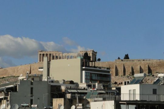 «Αθωώθηκαν» από τη σύμβουλο του Καμίνη οι πολεοδομικές υπερβάσεις στην Ακρόπολη