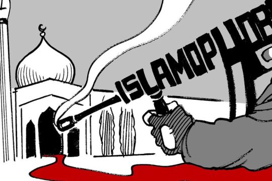 Η μαύρη Αδελφότητα του Μπρέιβικ και το χαμόγελο του Αχενατόν