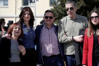 Αντιπαράθεση με ύβρεις και σεξισμό