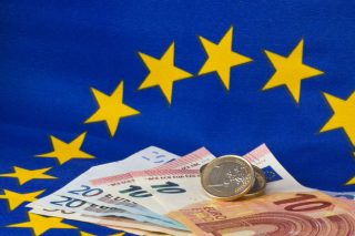 Ανοίγει σήμερα το βιβλίο προσφορών για 10ετές ομόλογο
