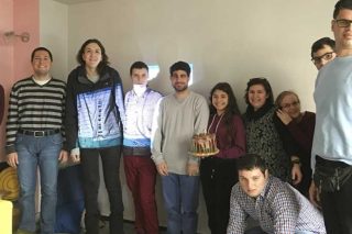 Γνωρίζουμε ιδιαίτερα παιδιά μέσω φωτογραφιών τους