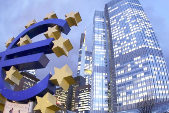 Το παζάρι για τα επιχειρηματικά δάνεια συνεχίζεται