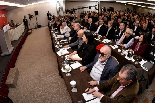 «Ψήφος κατά του νεοφιλελευθερισμού και της ακροδεξιάς»