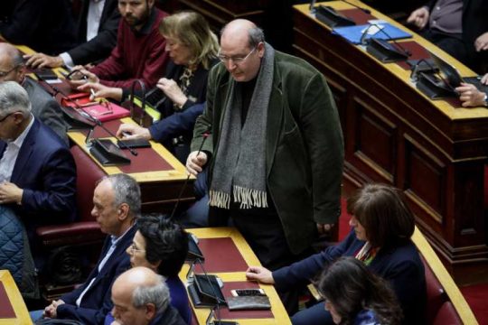 Η Βουλή επικύρωσε το νέο πλαίσιο προστασίας της πρώτης κατοικίας
