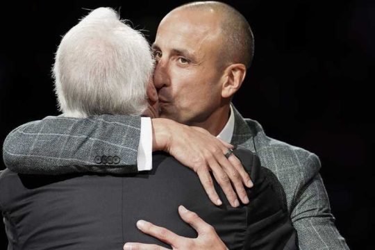 «Gracias Manu»