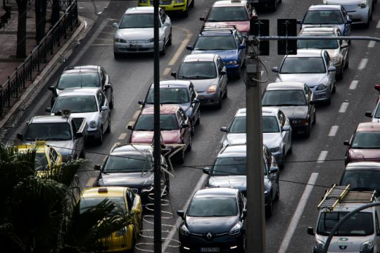 Έρχεται «μεγάλος αδελφός» για τα ανασφάλιστα οχήματα