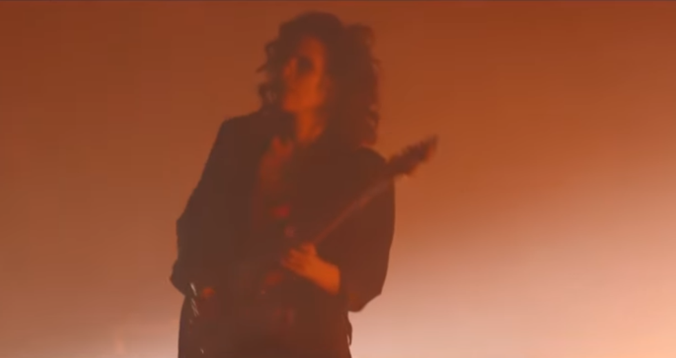 Η Anna Calvi για πρώτη φορά στην Ελλάδα σε ειδικό live session
