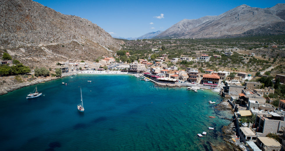 Αντικειμενικές αξίες σε «ξεχασμένους» δήμους και οικισμούς