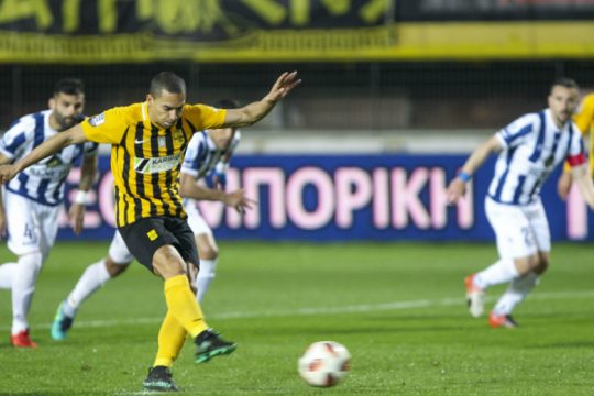 «Πεντάστερος» ο Άρης κόντρα στον Απόλλωνα