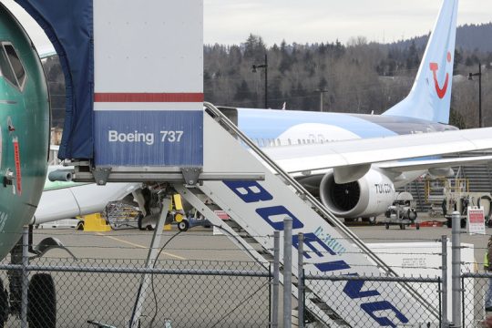 Αναστολή πτήσεων για δύο μοντέλα της Boeing