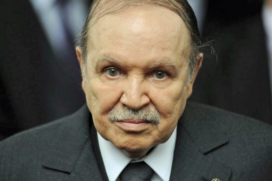 Δεύτε τελευταίον… ελιγμόν!