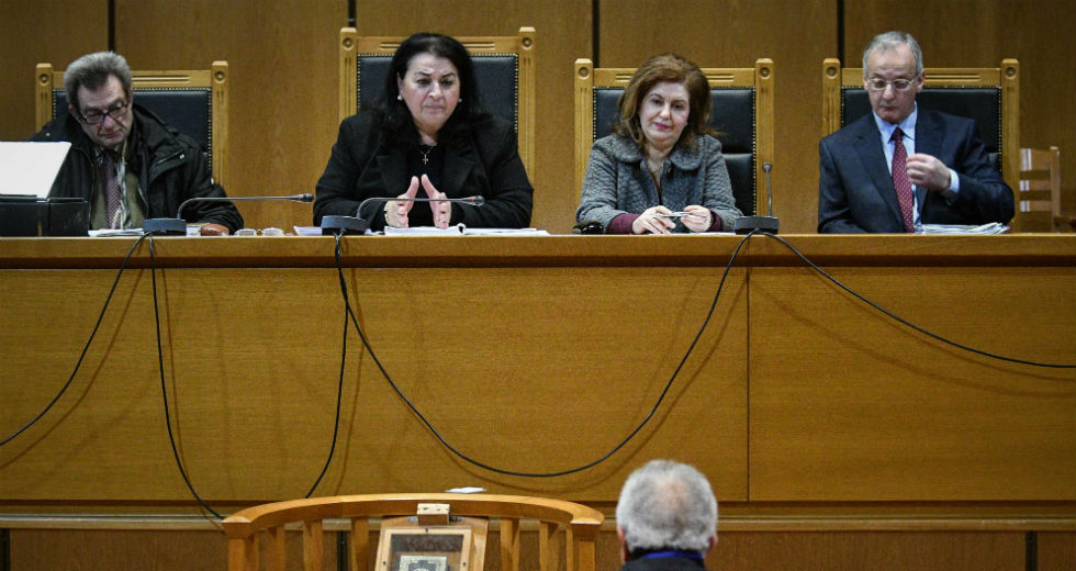Μάρτυρας υπεράσπισης «καίει» τον Μιχαλολιάκο