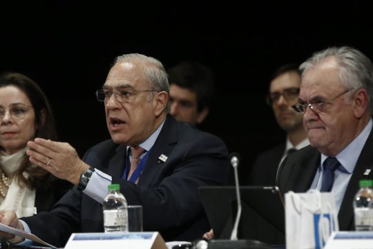 Προτεραιότητα στην ποιότητα της ανάπτυξης και στη μάχη κατά των ανισοτήτων