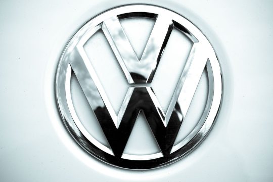 Χιλιάδες απολύσεις ανακοίνωσε η Volkswagen