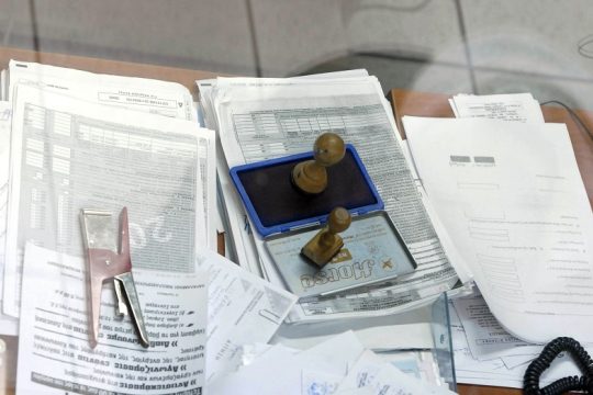 Ανοίγει ο δρόμος για τις 120 δόσεις
