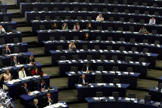 Κοινή ευρωπαϊκή λύση στο μεταναστευτικό η προτεραιότητα των ευρωπαίων πολιτών