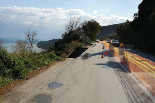 Χανιά: Προσωρινή λύση για την καθίζηση στα Μεγάλα Χωράφια