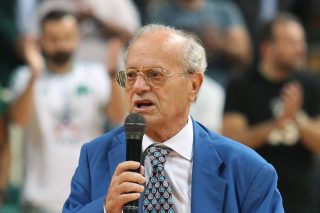 Η ΠΕΦ αποχαιρετά τον Θανάση Γιαννακόπουλο