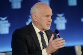 Ναι μεν αλλά από τον Γ. Παπανδρέου στον διάλογο με τον ΣΥΡΙΖΑ