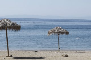 Πτώμα γυναίκας στην παραλία της Γλυφάδας