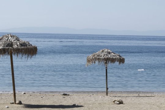 Πτώμα γυναίκας στην παραλία της Γλυφάδας