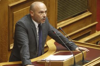 Στις εκλογές
