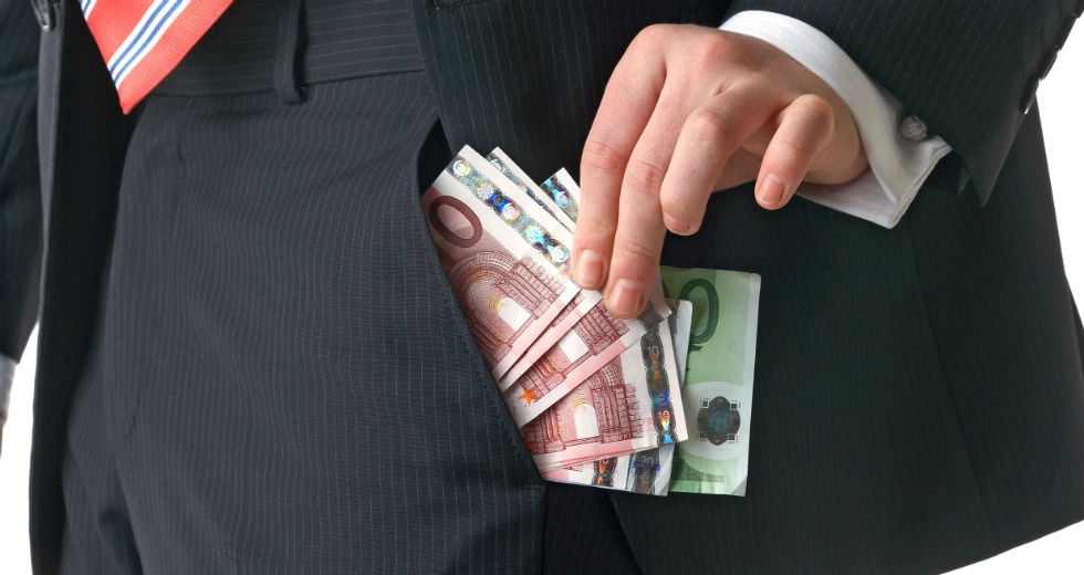 Συνελήφθη γιατρός για «φακελάκι»