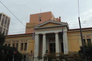 Τραυματισμός γιατρού σε ατύχημα με ασανσέρ στο Ιπποκράτειο