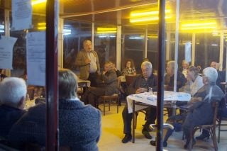 Εμείς «τα παιδιά του κενού»