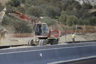 Ανεπίτρεπτες καθυστερήσεις στον δρόμο για την Κατερίνη