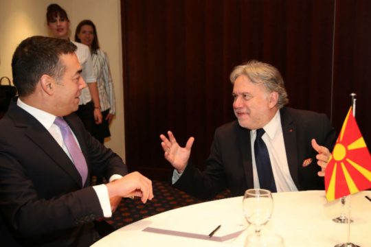 Τετ α τετ Κατρούγκαλου – Ντιμιτρόφ