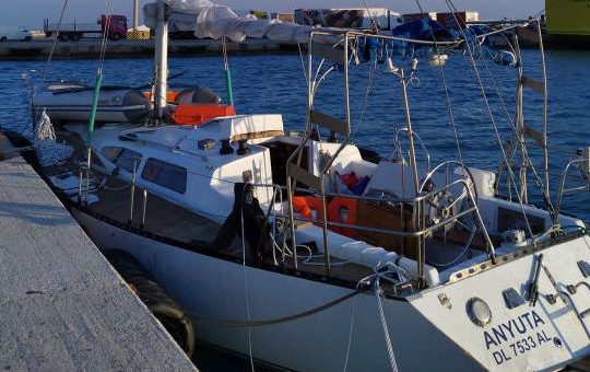 Εντοπίστηκαν 44 μετανάστες στην Κυλλήνη, συνελήφθη ο διακινητής