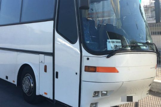 Κρήτη: Καταγγέλλουν την απόλυση οδηγών τουριστικών λεωφορείων