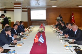 Ελληνοτουρκική συνάντηση με το προσφυγικό στο επίκεντρο