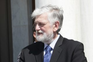 Ο Γιάννης Λοβέρδος μπέρδεψε τον Σερζ Λατούς με τον Σωτήρη Καλυβάτση