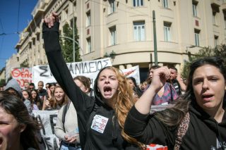 «Δεν θα γίνουμε πειραματόζωα της κυβέρνησης»