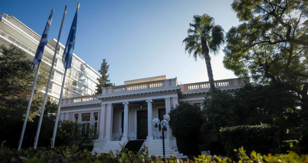«Η κυβέρνηση δεν θα υποκύψει στην τρομοκρατία Μαρινάκη»