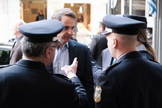 «Πολεμική» Ν.Δ. – Μαξίμου για τα φαινόμενα βίας